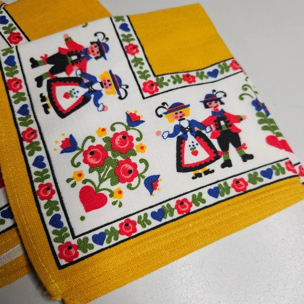 Vintage Folk Art Linen Napkins Set of 3 Yellow Scandinavian Germanic Floral 11in